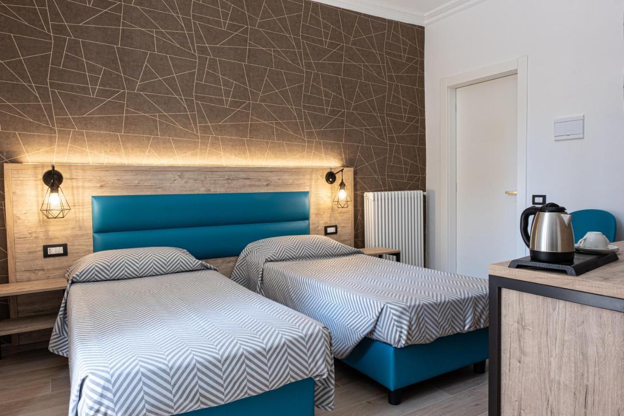 Cuneo Hotel Екстер'єр фото