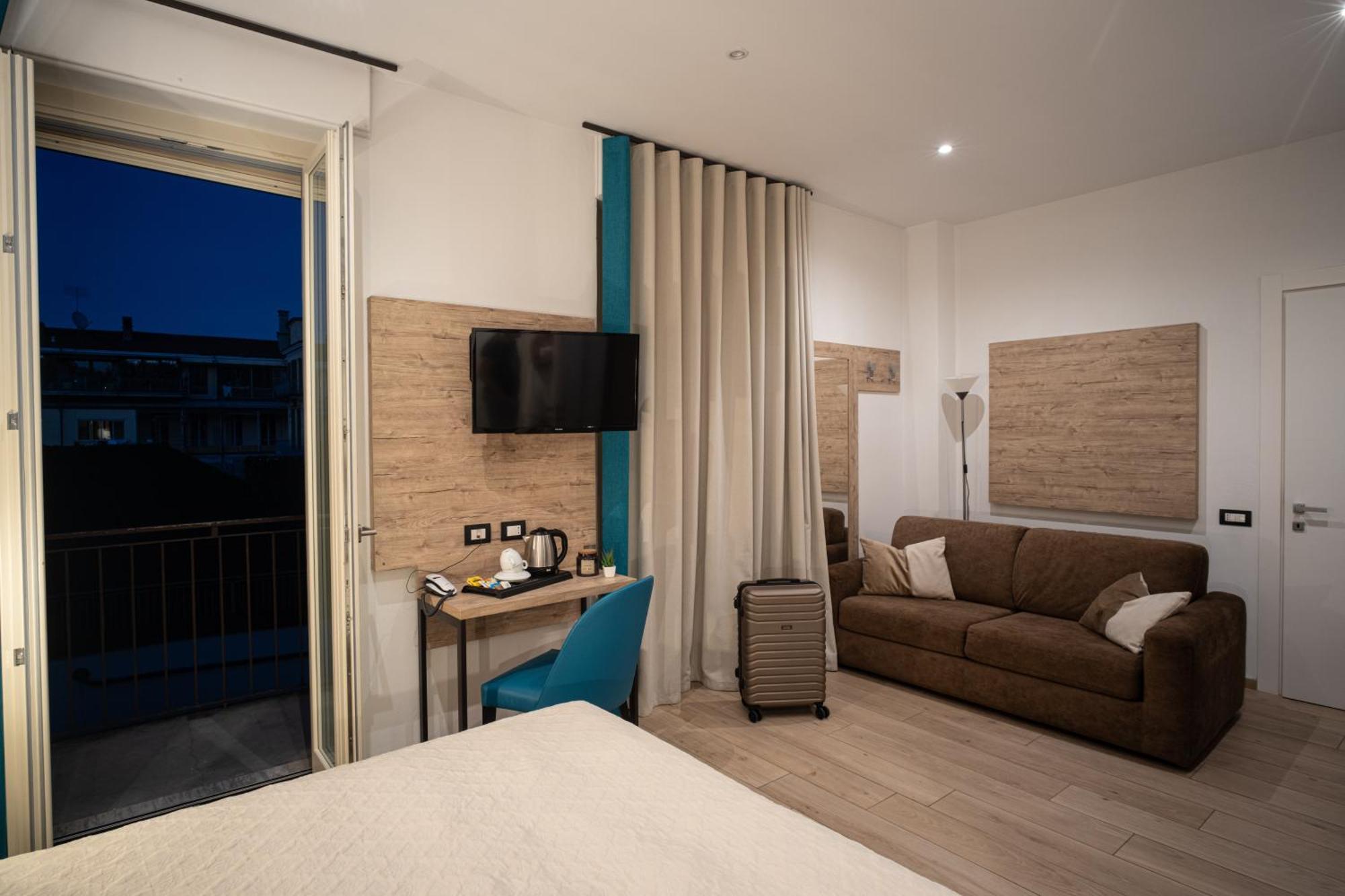 Cuneo Hotel Екстер'єр фото